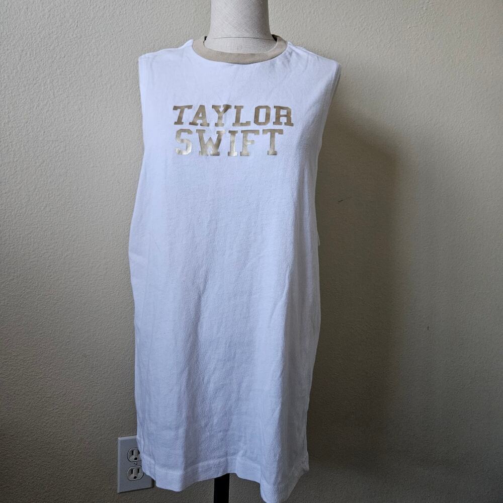 Taylor Swift Merch Muscle Tank Medium